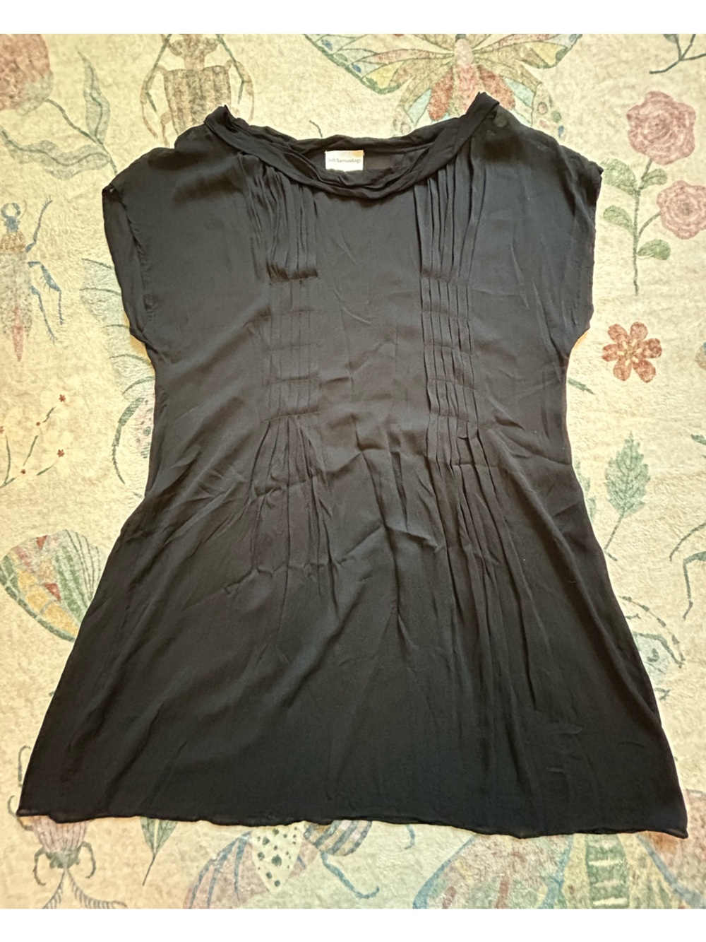 Soft Surroundings Sheer Black Pleated Short-Sleeve Tunic - Picture 2 of 13